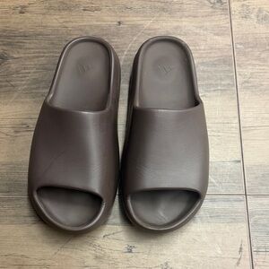 Yeezy Dark Brown Slide Sandals